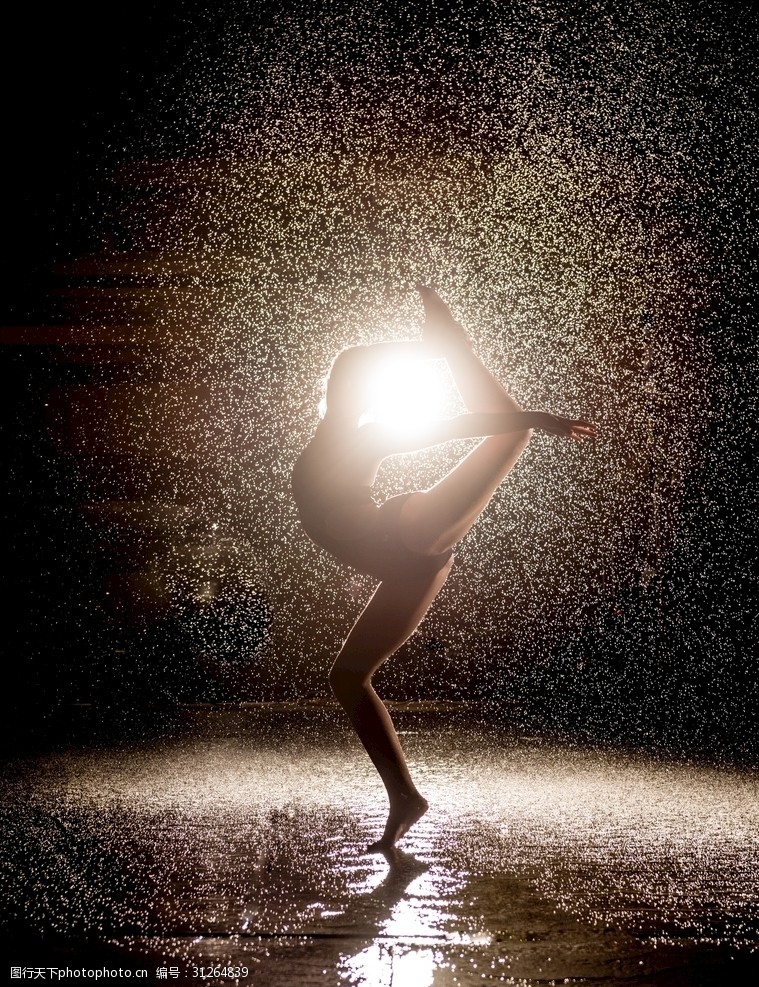 台下十年功图片素材