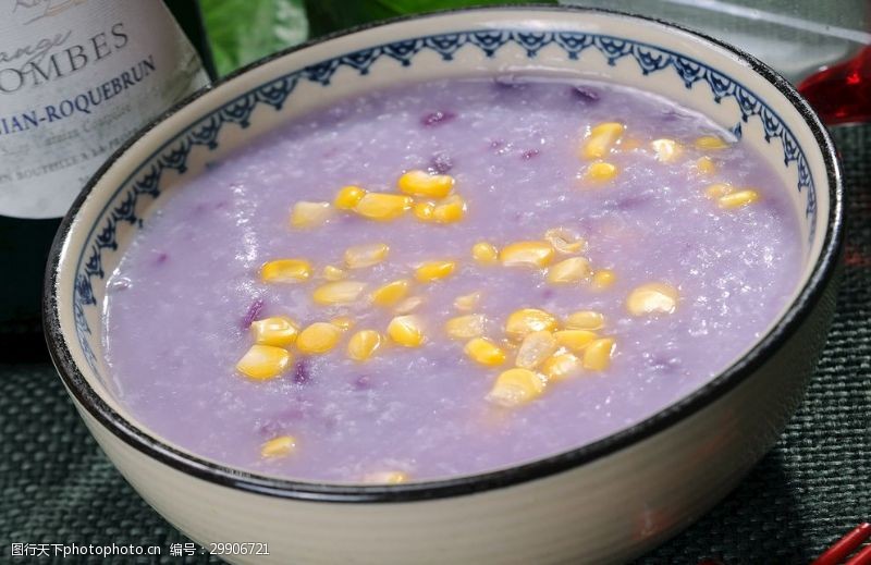 杂粮粥紫薯玉米粥