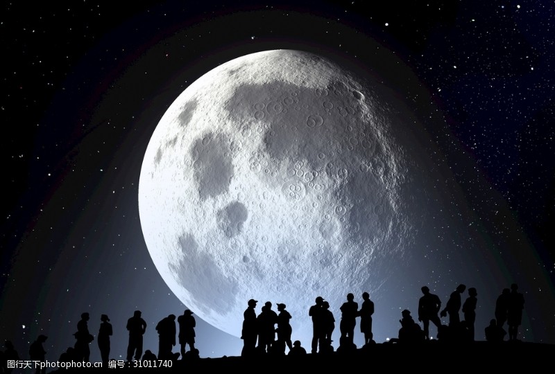 黑白意境夜晚夜空月亮人群剪影高清图
