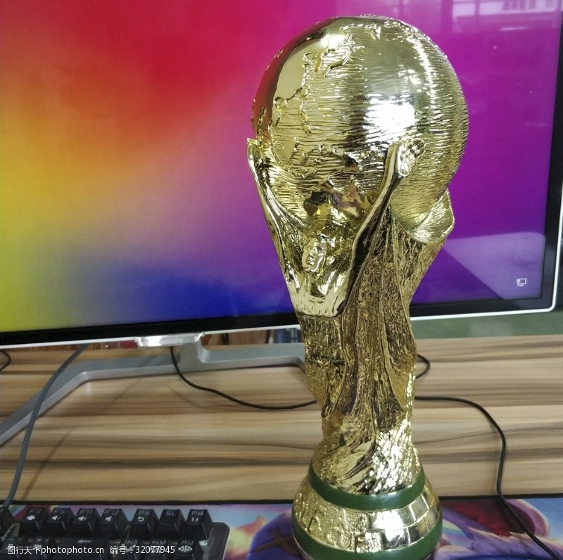 巴西足球世界杯大力神杯