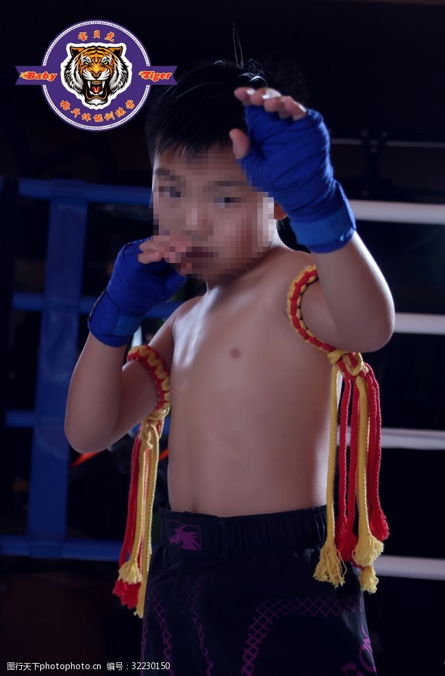 儿童格斗泰拳搏击MMA