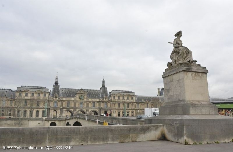 欧洲之旅巴黎城市雕塑